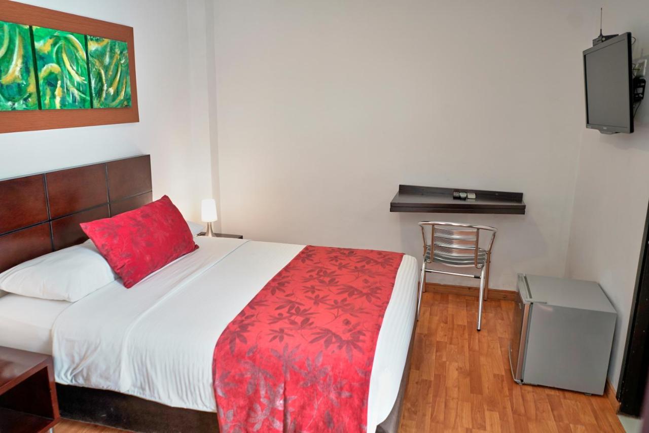 Hotel Volare Armenia  Bagian luar foto
